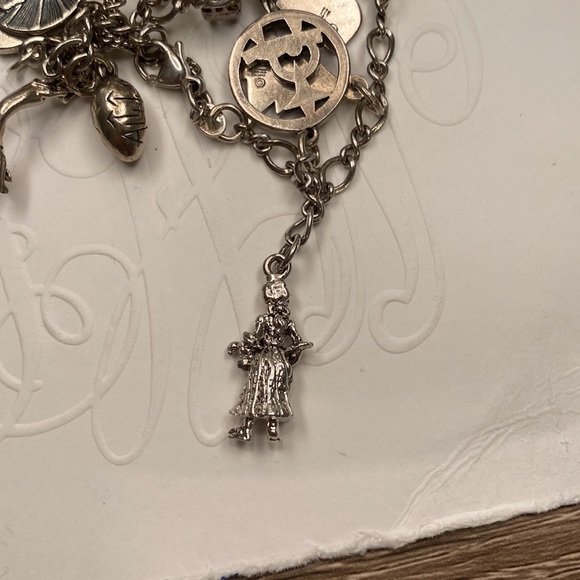 RARE retired Felicity American Girl Charm, sterling silver, excellent condition - Picture 2 of 2